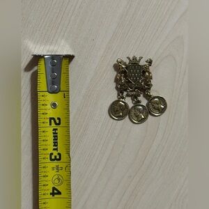 Vintage Bretagne Coat of Arms Brooch